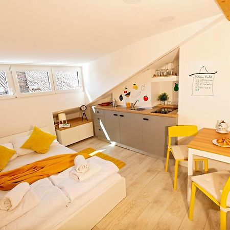 Apartments Opa Opa Rijeka Eksteriør bilde