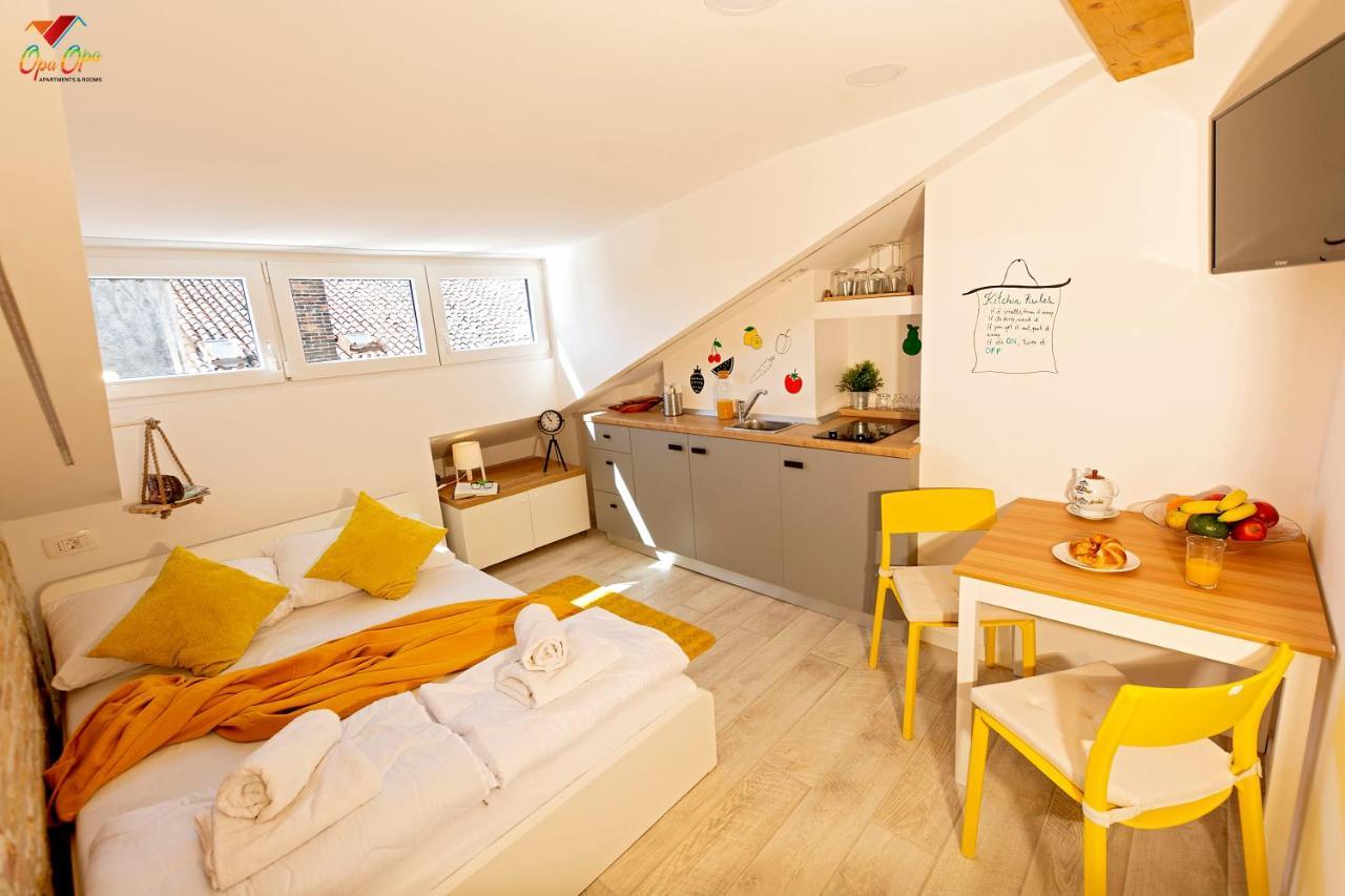 Apartments Opa Opa Rijeka Eksteriør bilde